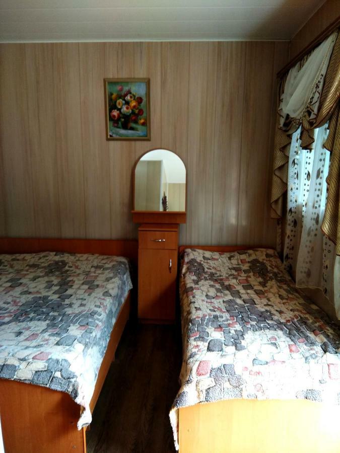 Mini Hotel Уютный Дворик Odesa Exterior photo